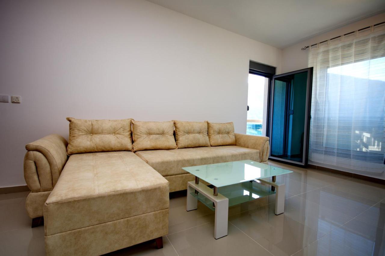 Apartment Dobrota Tomici  Exterior foto